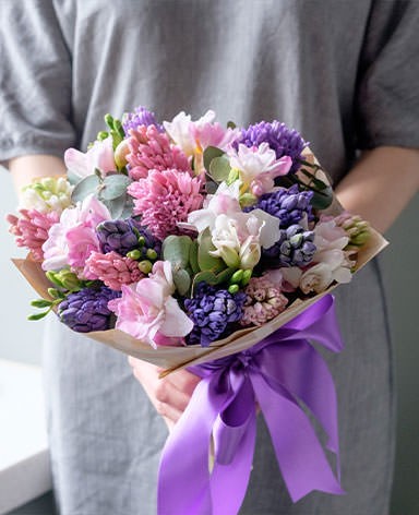 Бесплатная доставка цветов в Кирове